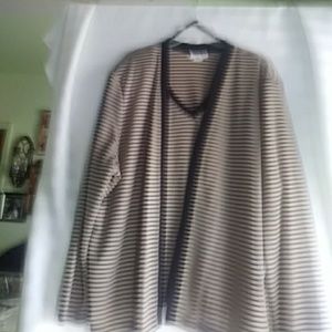 Cardinal black and tan stripped jersey